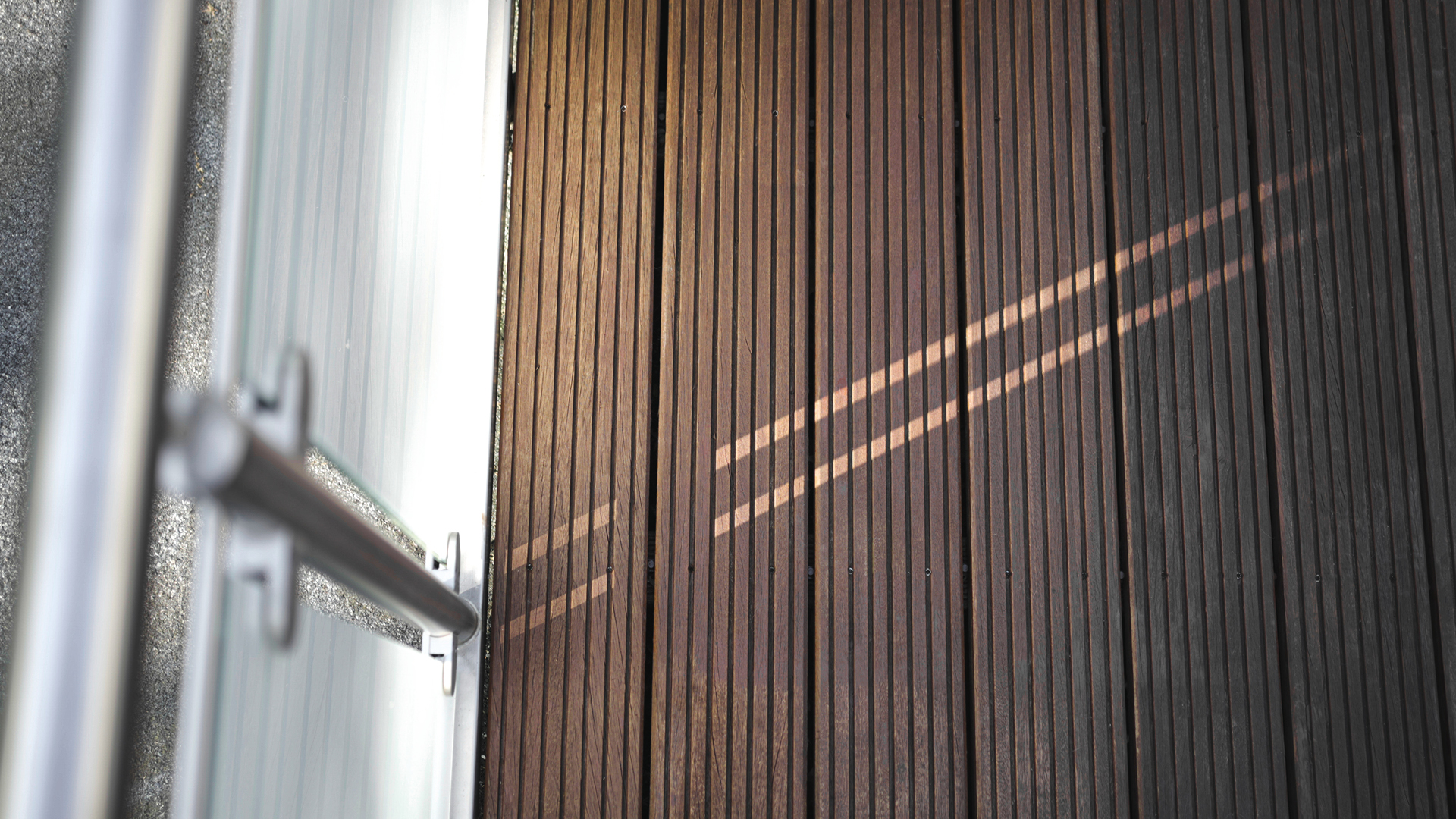 Sanierter Balkon mit neuem Belag